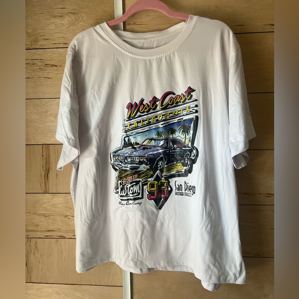 White‎ Graphic tee